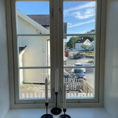 Apartment Moderne Med 2 Soverom - Naer Sentrum *