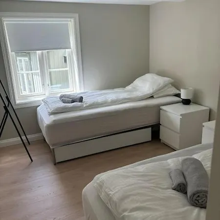 Moderne Med 2 Soverom - Naer Sentrum
