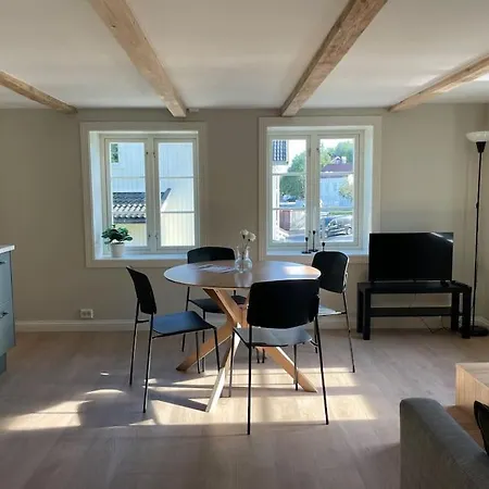 Moderne Med 2 Soverom - Naer Sentrum * Arendal