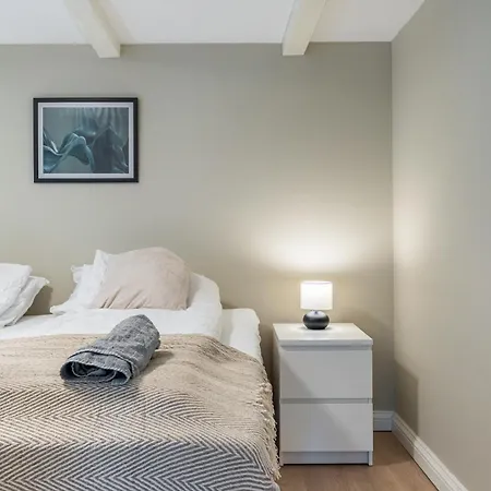 Moderne Med 2 Soverom - Naer Sentrum *