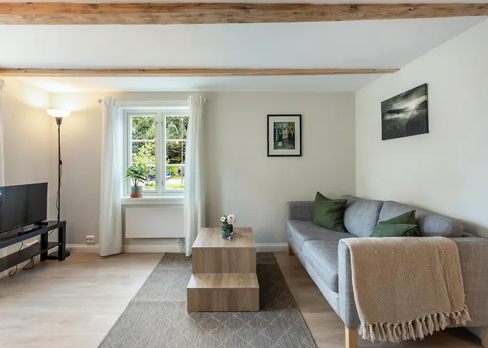 Lägenhet Moderne Med 2 Soverom - Naer Sentrum